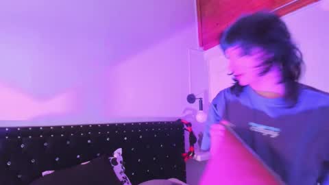 Allison  online show from November 10, 7:16 pm