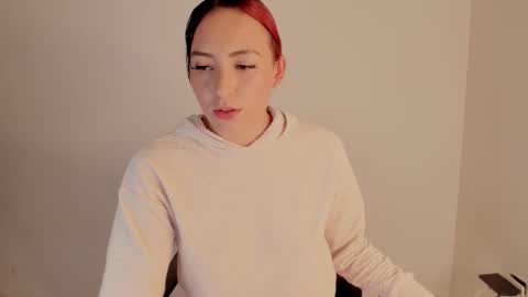 GIA WHITE Independet  online show from March 27, 7:36 am