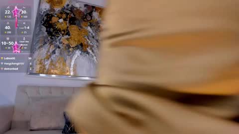 Gia Ferrera online show from December 16, 7:20 pm