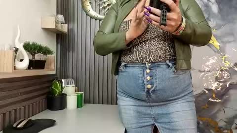   online show from March 7, 12:16 pm