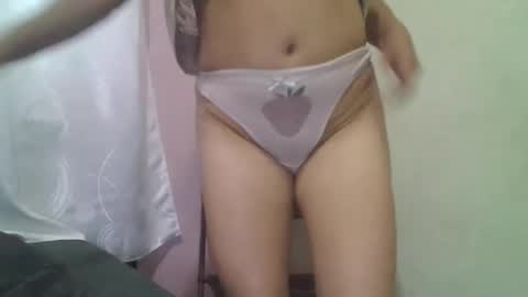 gianna165909 online show from March 3, 9:48 pm