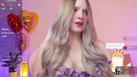 Snapshot of giannagem chatting on February 19, 9:14 pm Roxy online show from February 19, 9:14 pm