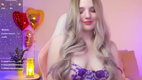 Snapshot of giannagem chatting on February 20, 3:23 am Roxy online show from February 20, 3:23 am