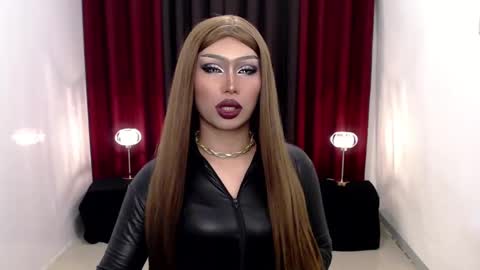 Gia X online show from December 8, 11:51 pm