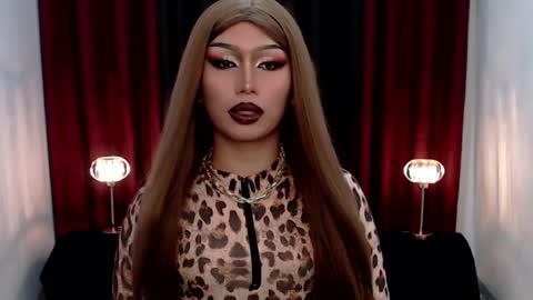 Gia X online show from December 23, 9:05 am