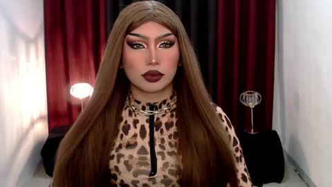 Gia X online show from February 2, 5:53 am