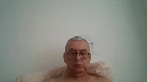 gigi1970 online show from March 15, 11:35 am