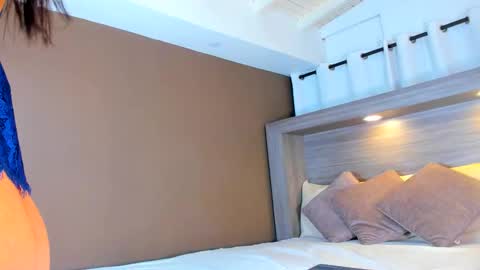 gigi wilden online show from February 3, 11:25 am