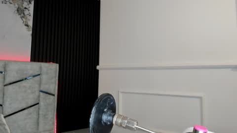 Gigi Doll online show from October 28, 11:11 am