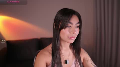 GIGI online show from February 25, 11:30 pm