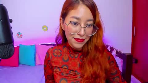 Snapshot of gigimooon chatting on September 14, 2:36 am gigimooon online show from September 14, 2:36 am