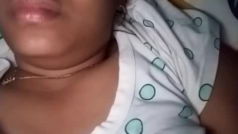 gigixox3 online show from October 6, 6:31 am