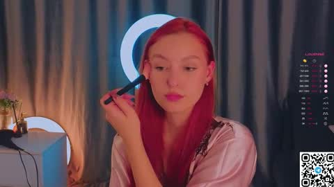 Stacy online show from October 17, 6:01 pm