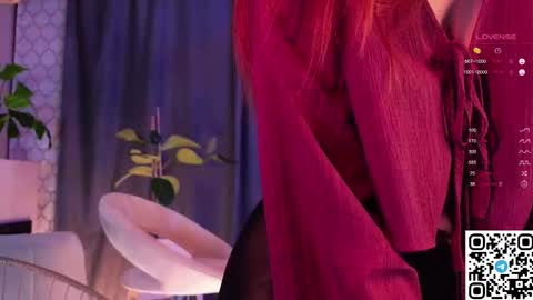 Stacy online show from November 24, 7:12 pm