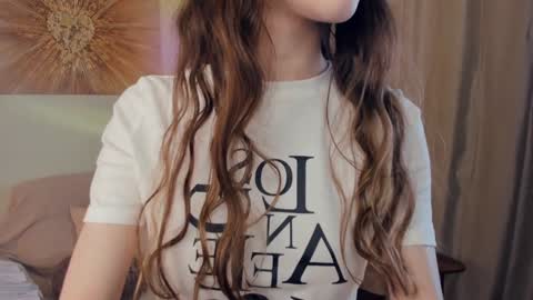 Gina online show from December 7, 2:58 am