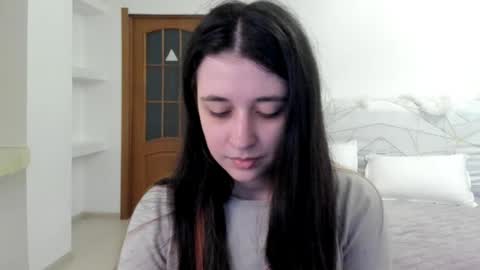 Kate online show from May 15, 9:28 am