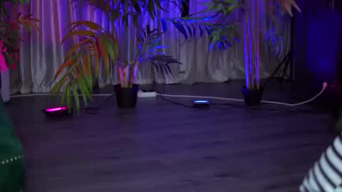 Gina online show from October 10, 6:47 pm