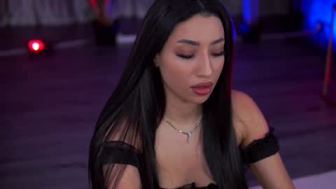 Gina online show from September 15, 7:37 pm