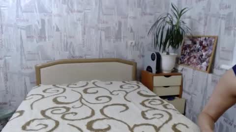 ginaxsoulah   online show from October 30, 7:03 pm