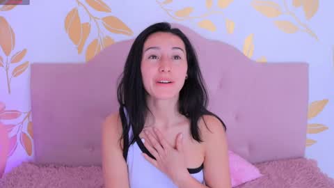 Snapshot of ginevra_esposito chatting on September 12, 3:25 pm Ginn online show from September 12, 3:25 pm