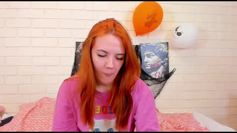 gingerr_pie online show from November 5, 7:05 pm