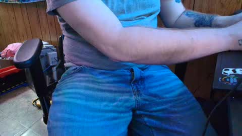 Ginguy online show from January 19, 7:04 am