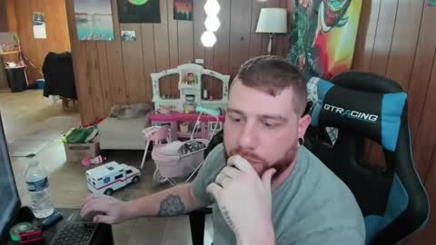 Ginguy online show from January 12, 6:37 pm