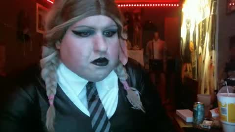 Snapshot of ginny_dominatrix chatting on September 22, 1:21 am ginny ray online show from September 22, 1:21 am