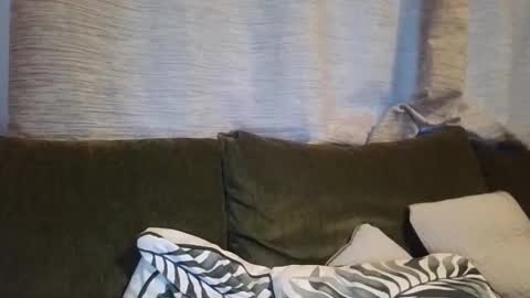 ginwood online show from February 1, 8:22 am