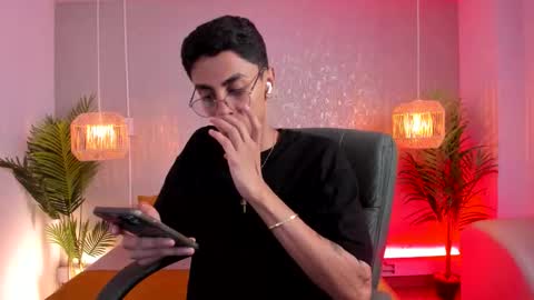 Gio Carangi online show from March 8, 3:21 am