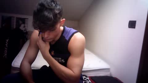 Snapshot of giovyyx chatting on February 15, 2:44 pm giovyyx online show from February 15, 2:44 pm