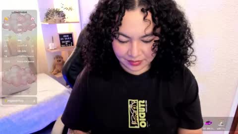 girl_inline online show from February 21, 9:22 pm