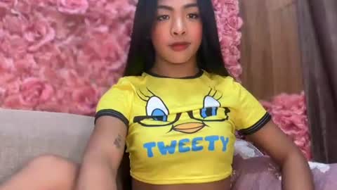 Snapshot of girlcock_dominantfucker chatting on September 24, 2:18 am queen ronna online show from September 24, 2:18 am