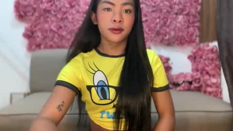 Snapshot of girlcock_dominantfucker chatting on October 2, 10:08 pm queen ronna online show from October 2, 10:08 pm