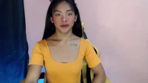 Snapshot of girlcock_dominantfucker chatting on January 25, 8:10 am queen ronna online show from January 25, 8:10 am