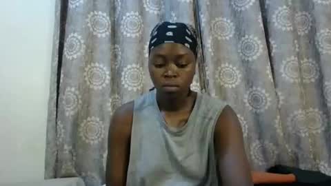 Snapshot of girlnextdoor60 chatting on October 11, 3:33 am Sexy online show from October 11, 3:33 am