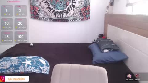 Ann online show from December 22, 6:14 pm