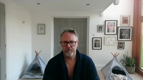 girlsandbikes online show from November 2, 10:04 am