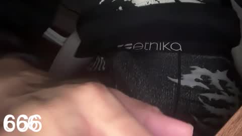 girlsonlyy666 online show from November 25, 11:58 pm