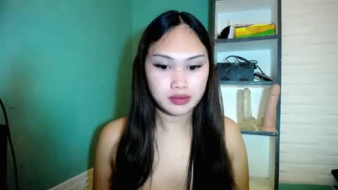 Rhaine online show from July 9, 11:53 pm