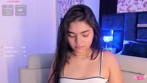 Snapshot of giselamaru chatting on February 21, 2:16 pm online show from February 21, 2:16 pm