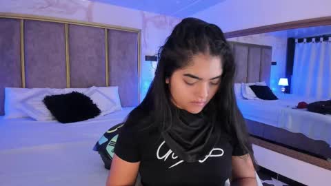     online show from December 16, 10:32 am