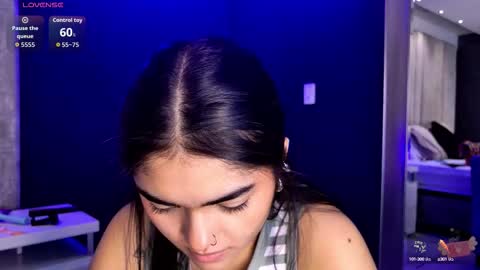 Snapshot of giselamaru chatting on October 11, 11:04 am online show from October 11, 11:04 am