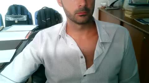Snapshot of giuseppevai1 chatting on September 22, 3:16 pm giuseppevai1 online show from September 22, 3:16 pm