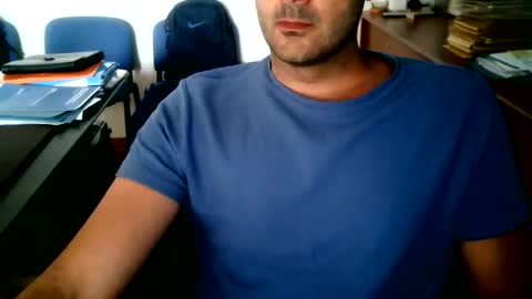 giuseppevai1 online show from June 3, 2:33 pm