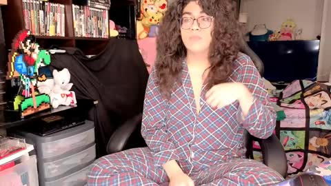 glaceon9 online show from April 3, 3:13 am