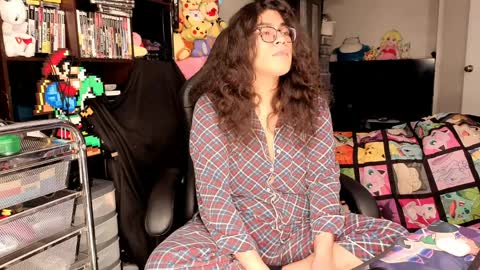 glaceon9 online show from April 9, 7:58 am