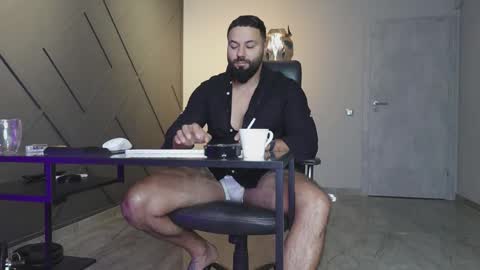 Snapshot of glennmasters chatting on September 29, 8:30 pm Matthew .. for short call me Matt online show from September 29, 8:30 pm