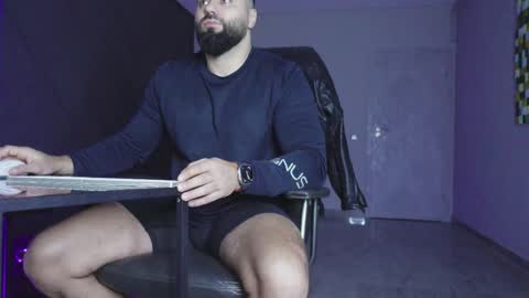 Matthew .. for short call me Matt online show from January 12, 3:57 am