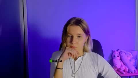 Snapshot of gloria_bubble chatting on October 15, 7:58 pm your dream online show from October 15, 7:58 pm